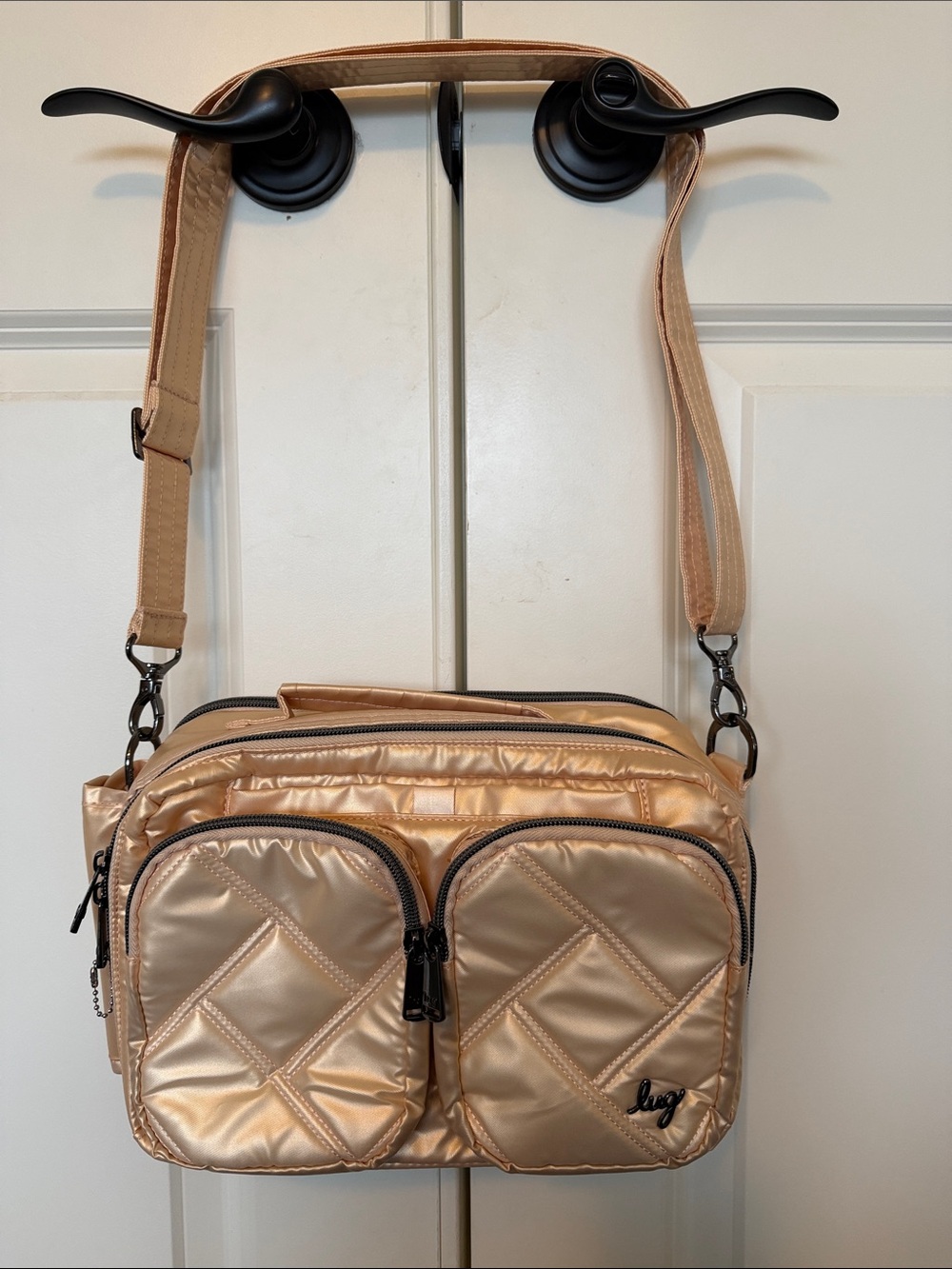 Lug Rider Metallic Champagne Gold Crossbody Shoulder Bag